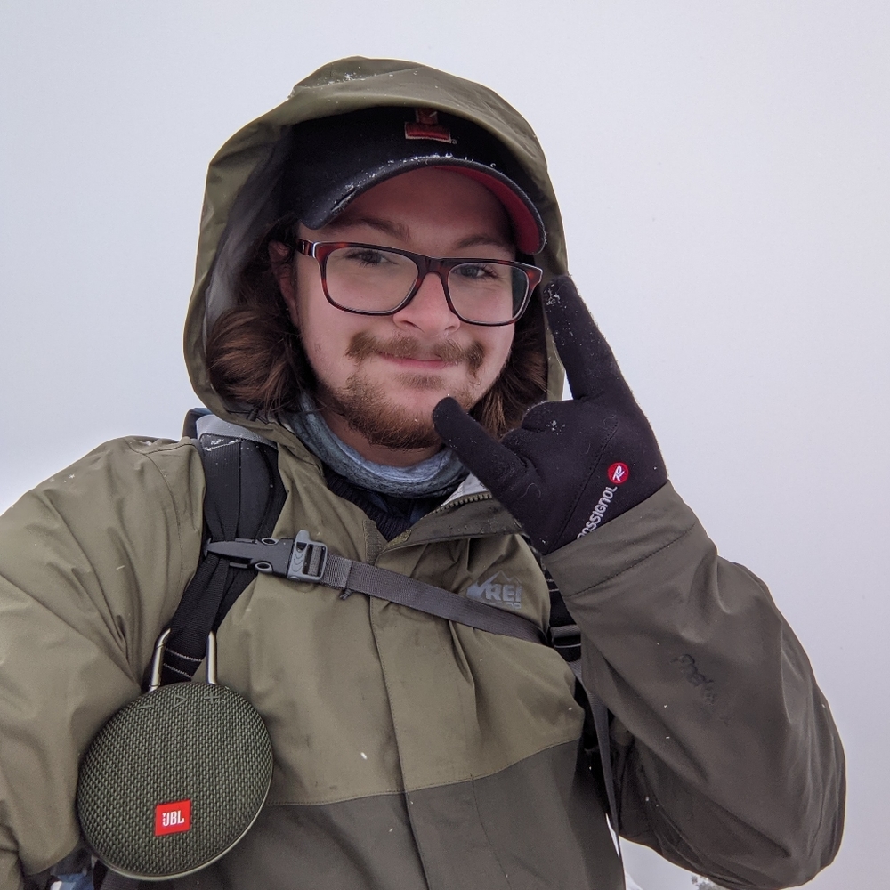 Meet your Posher, Aidan